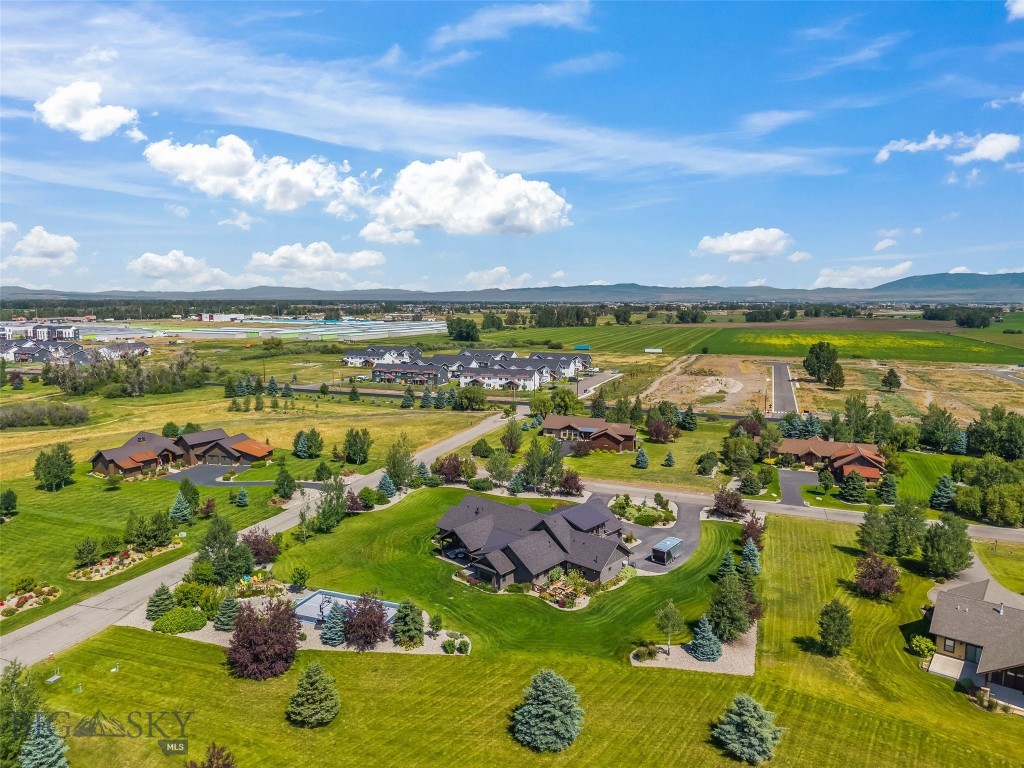 Spanish Meadows - Residential