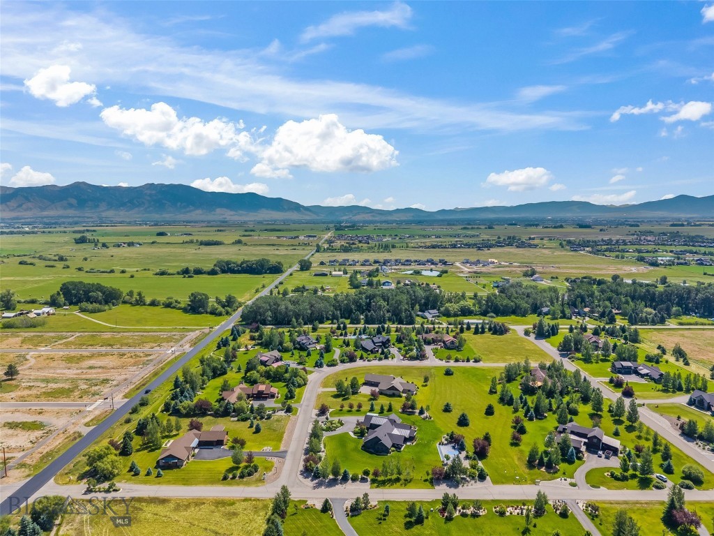 Spanish Meadows - Residential