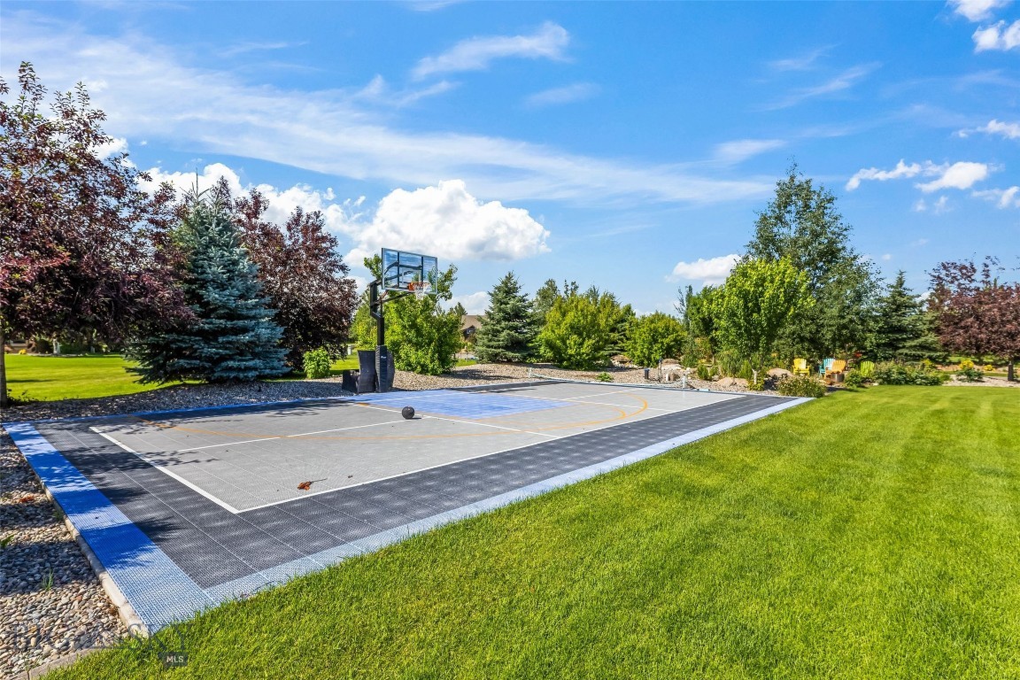 Spanish Meadows - Residential
