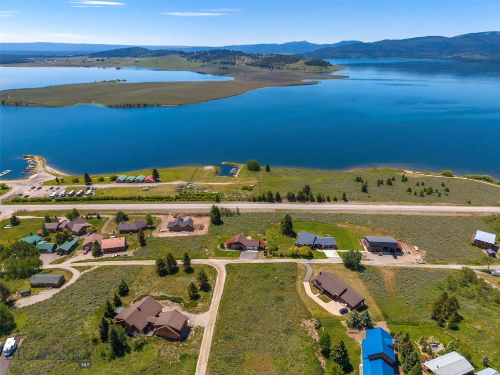 Yellowstone Holiday - Land