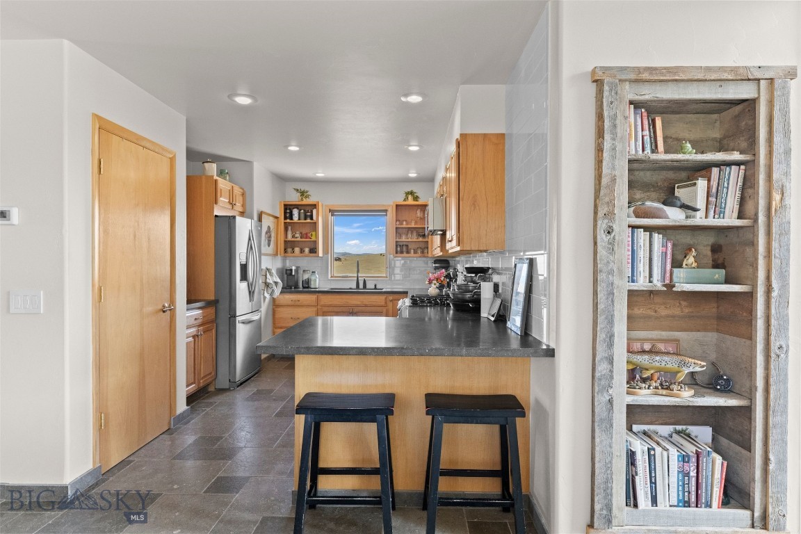 Shining Mountain Unit I - Residential