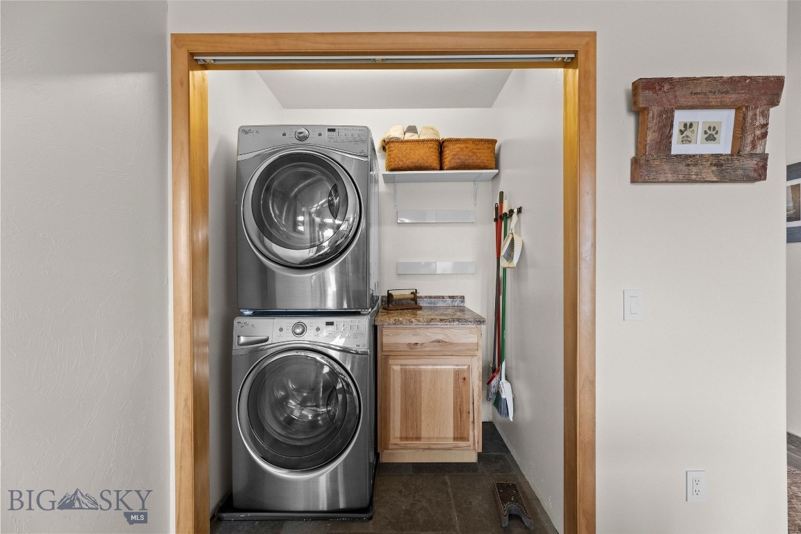 Shining Mountain Unit I - Residential