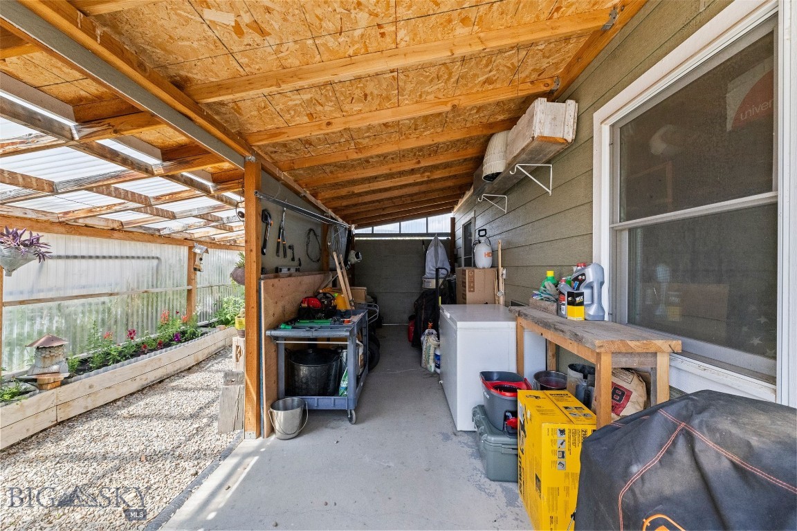 Shining Mountain Unit I - Residential