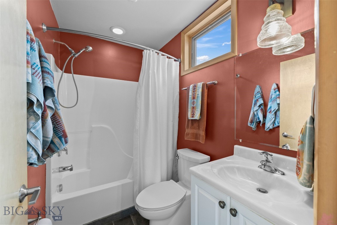Shining Mountain Unit I - Residential
