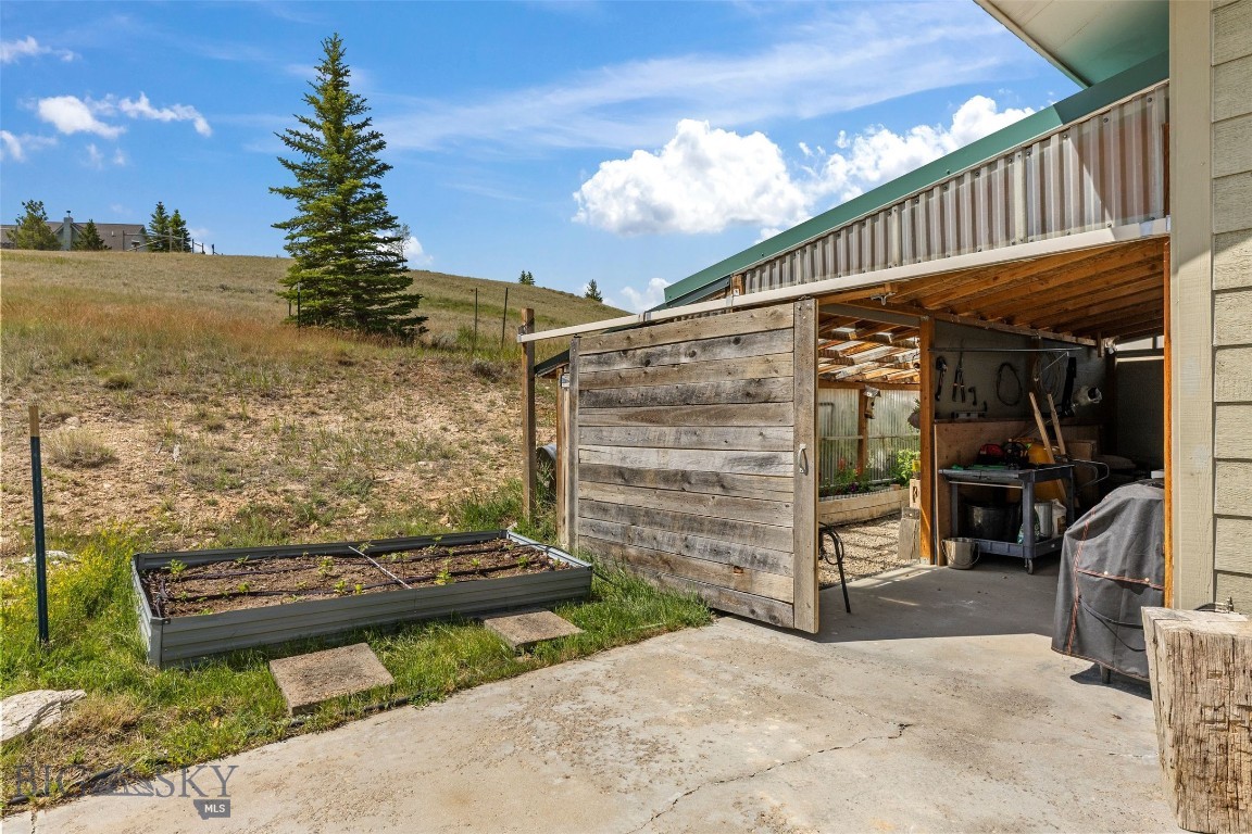 Shining Mountain Unit I - Residential