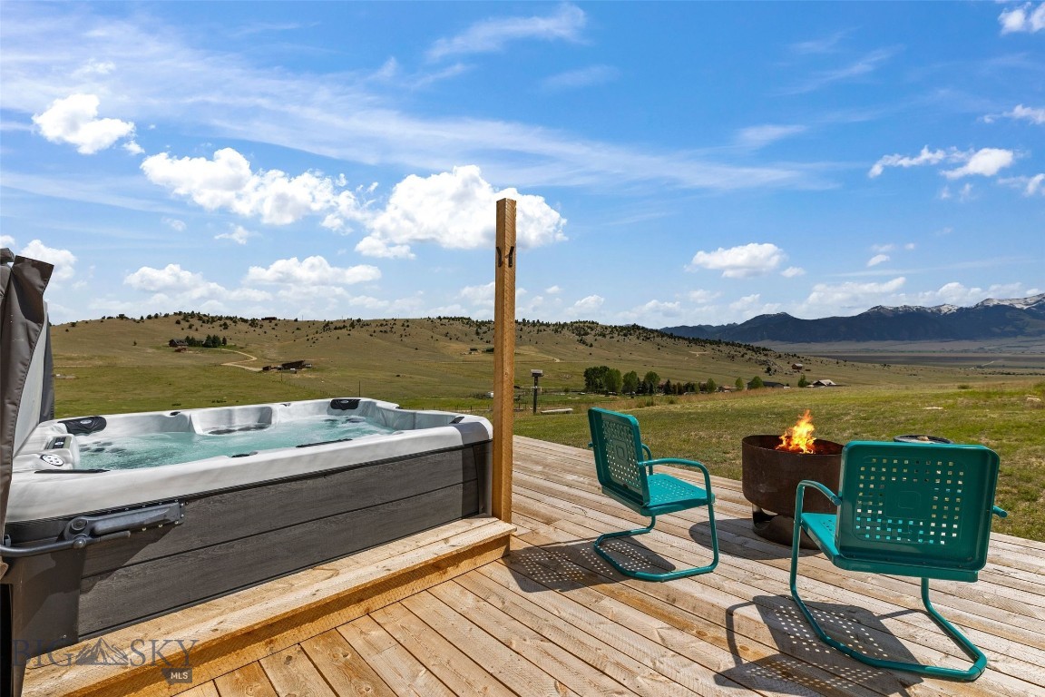Shining Mountain Unit I - Residential