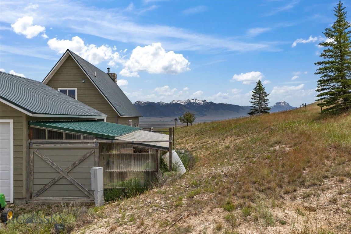 Shining Mountain Unit I - Residential