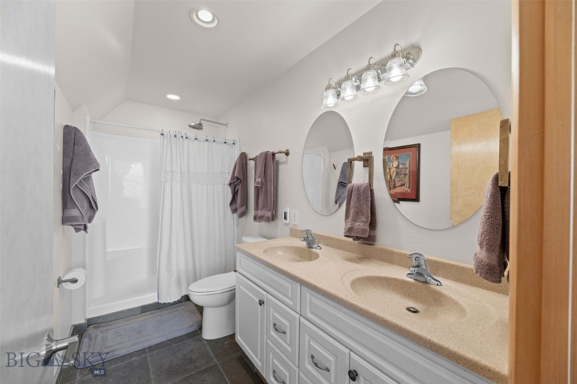 Shining Mountain Unit I - Residential