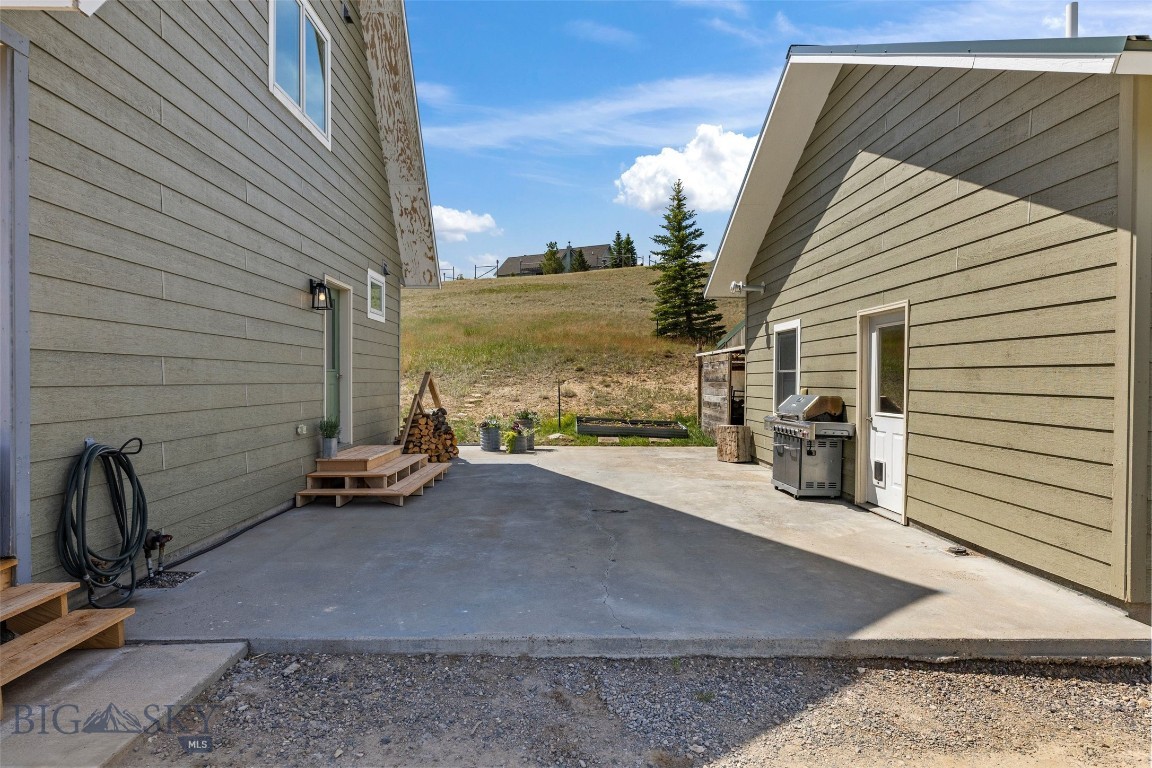 Shining Mountain Unit I - Residential