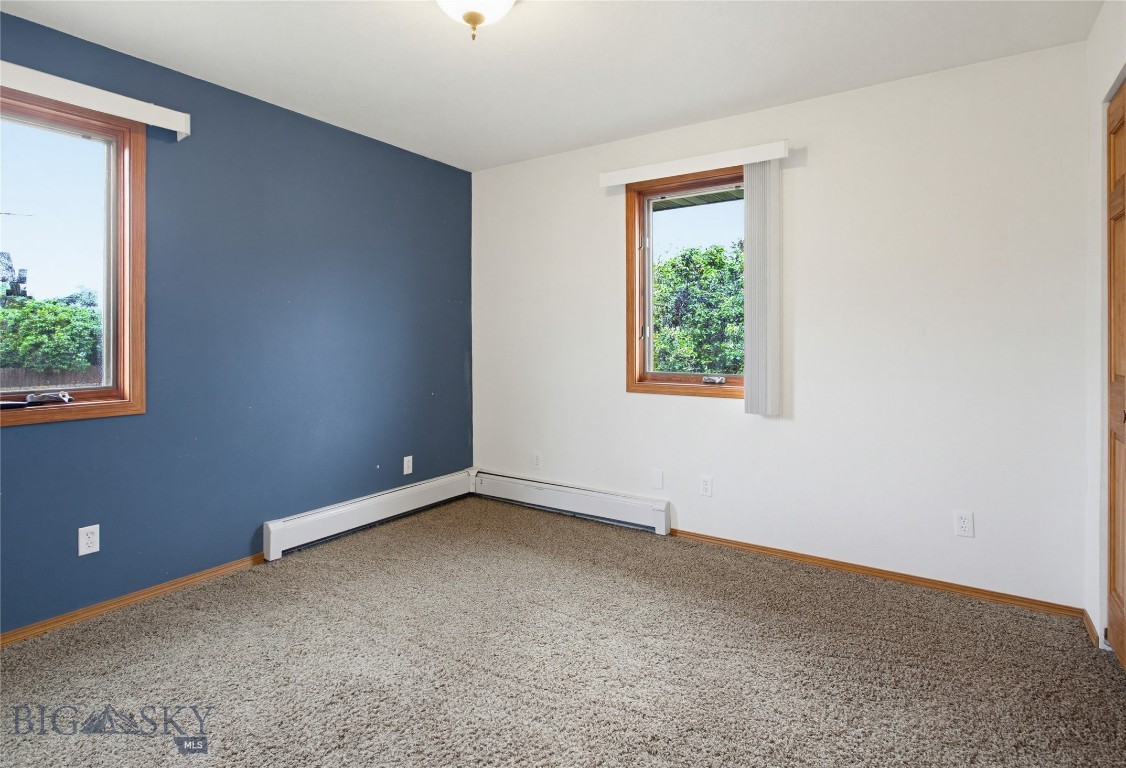 Home 40 - Residential