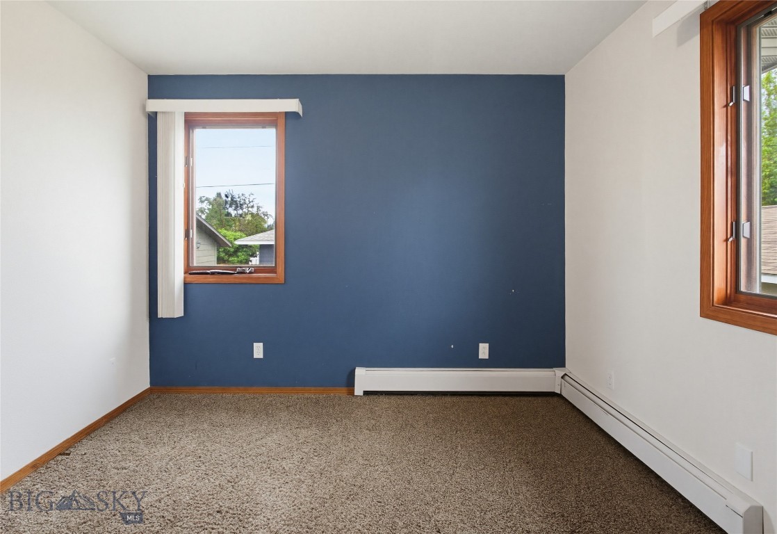 Home 40 - Residential