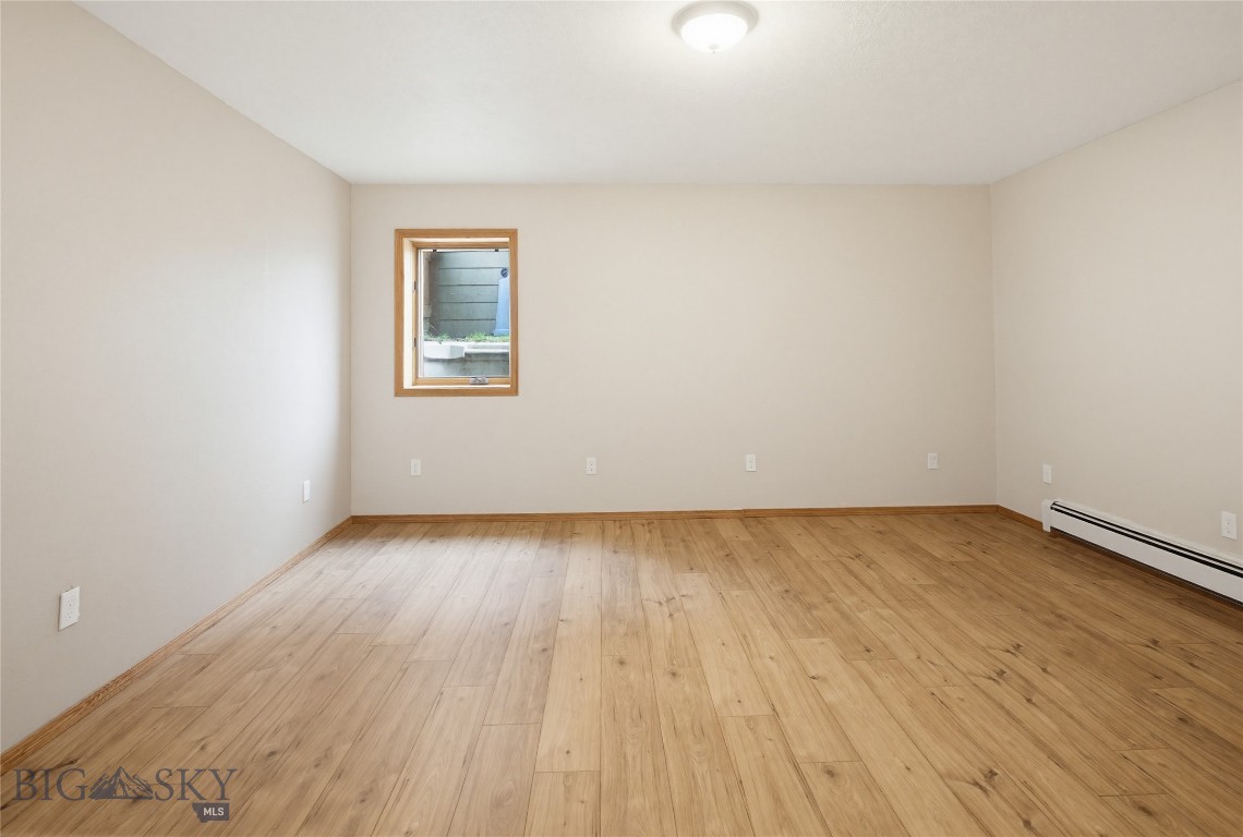 Home 40 - Residential