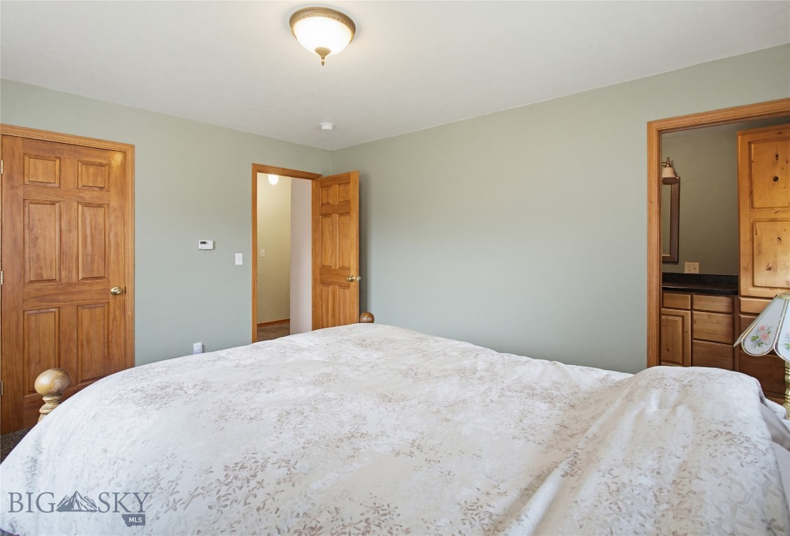 Home 40 - Residential