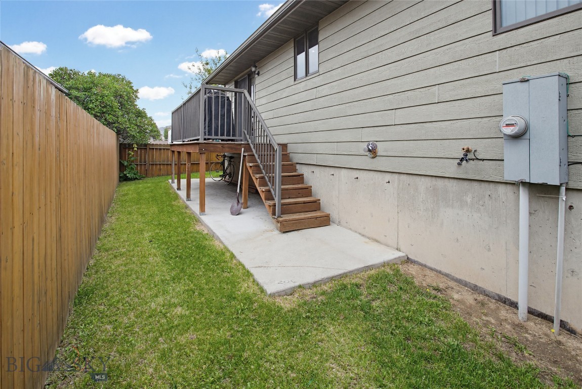 Home 40 - Residential