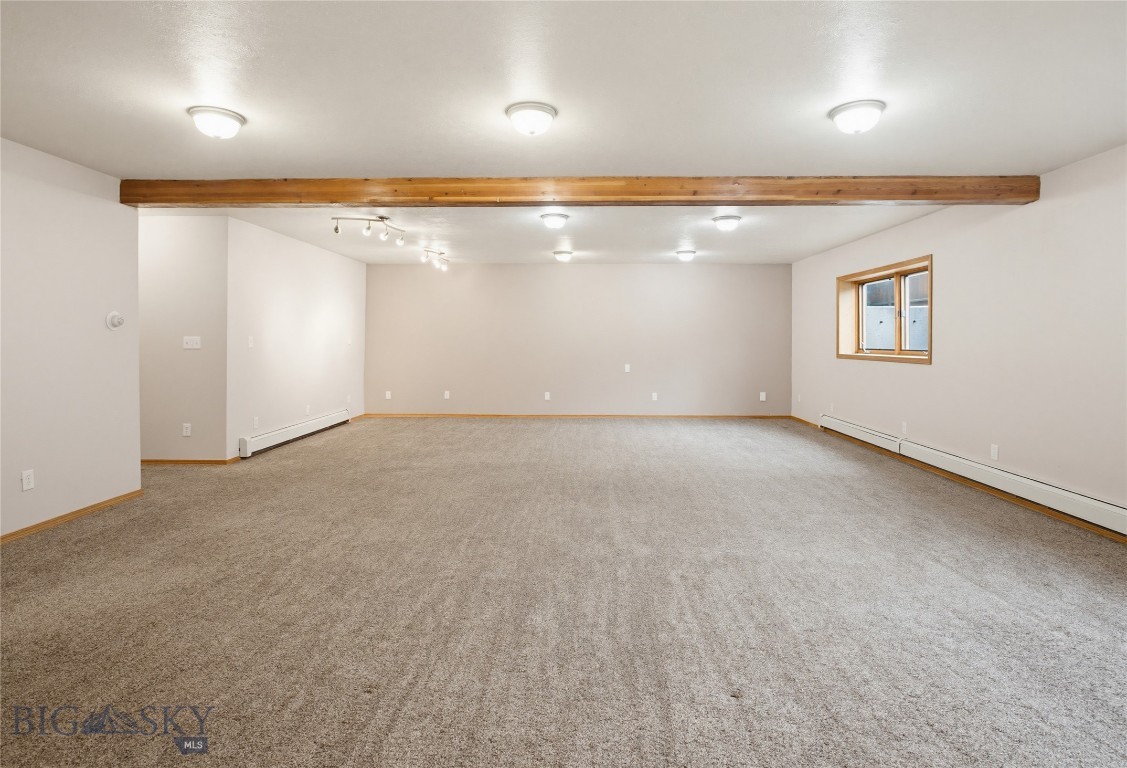 Home 40 - Residential