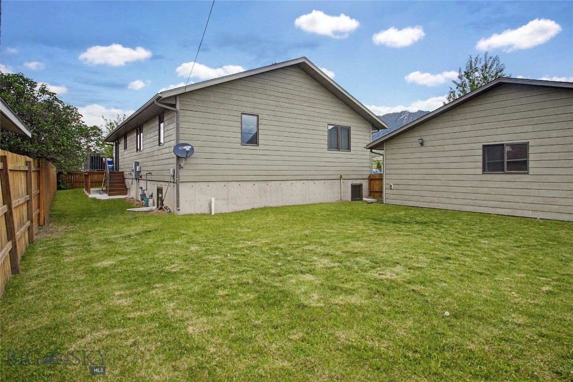 Home 40 - Residential