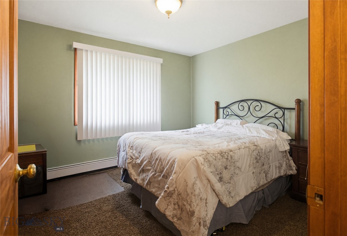 Home 40 - Residential