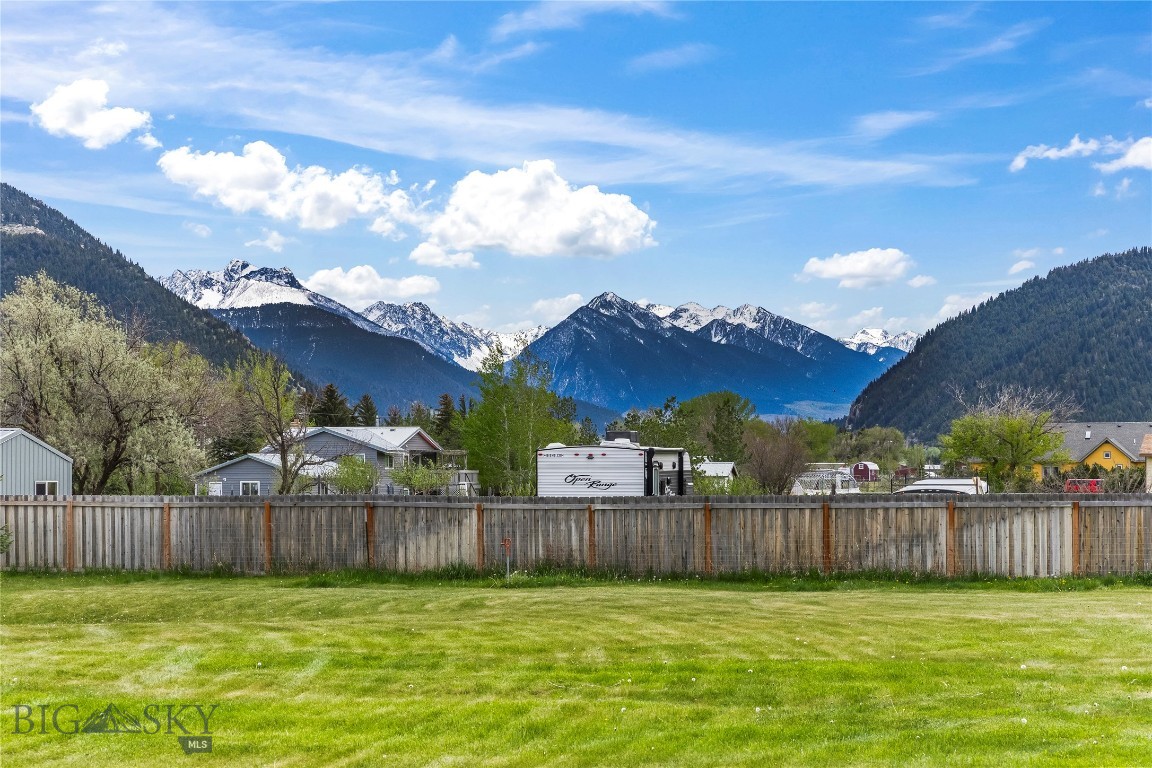 Paradise Acres - Residential