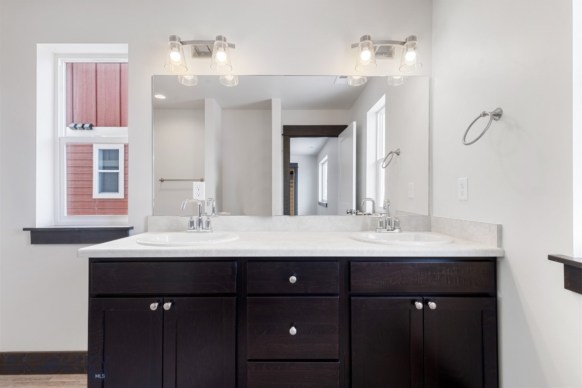 Ashton Meadows - Residential