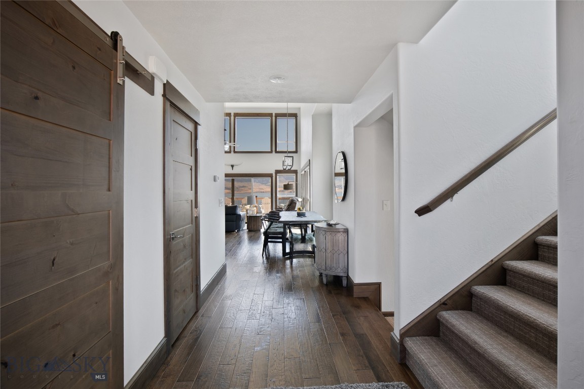 Lake View - Residential