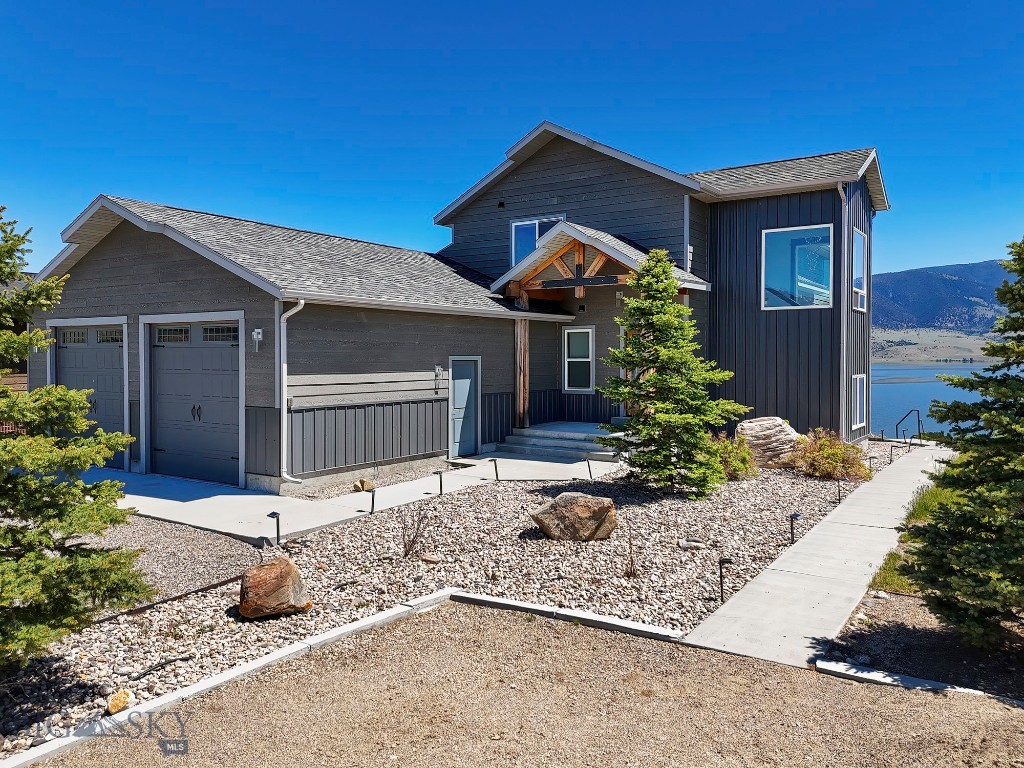 Lake View - Residential