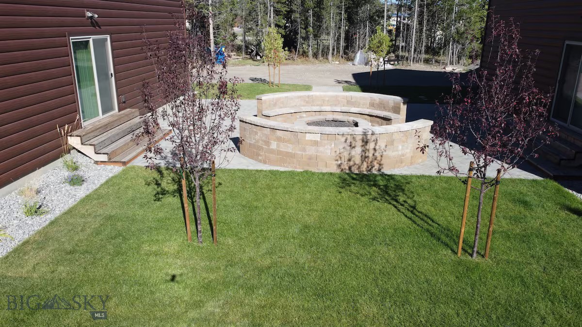 West Yellowstone Original Plat - Residential Income