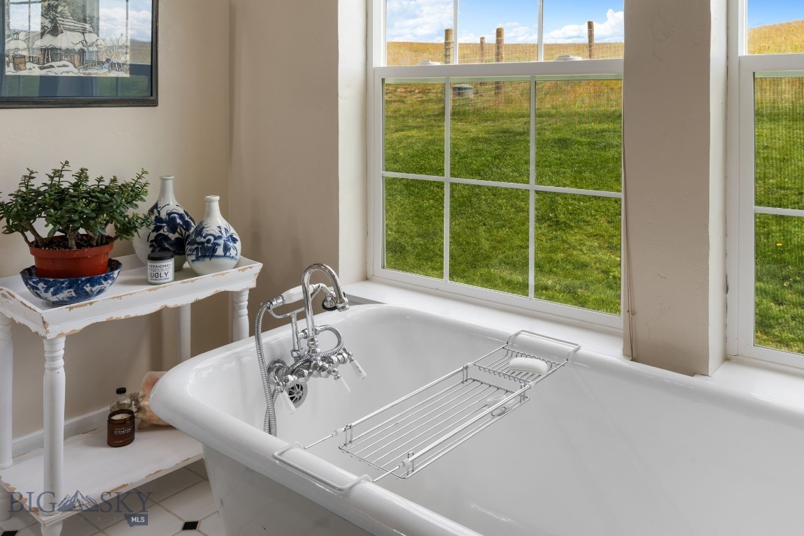 Rolling Glen Ranch - Residential