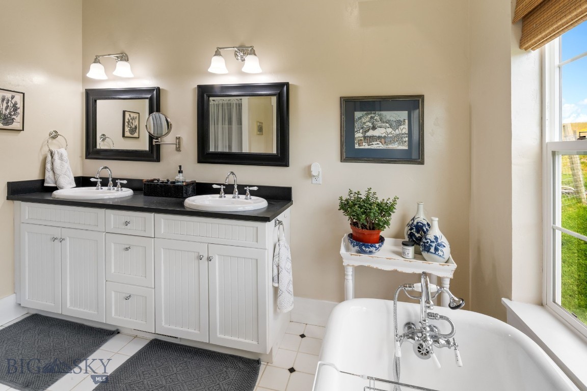 Rolling Glen Ranch - Residential