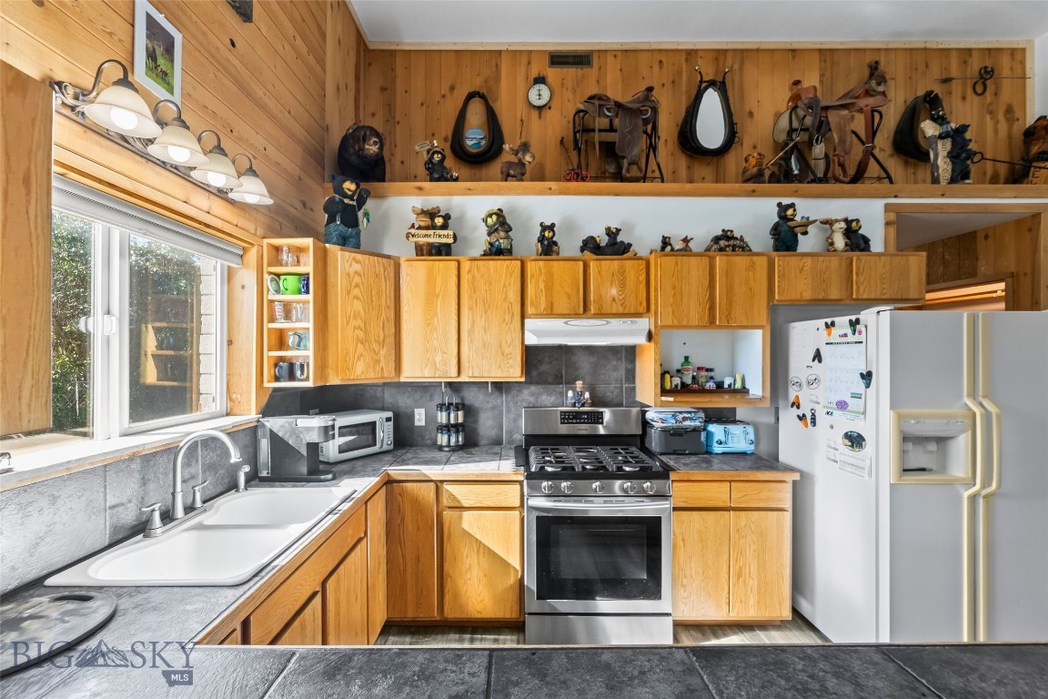 Star Additions - Residential Income
