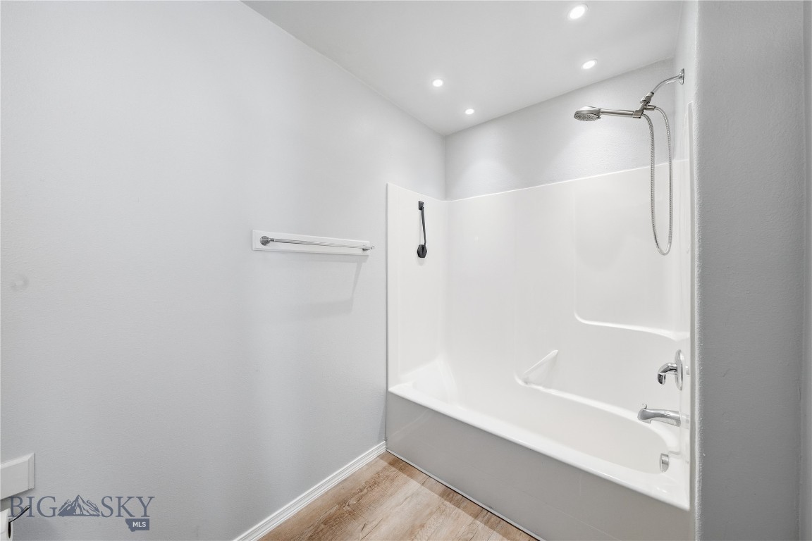 Laurel Glen - Residential
