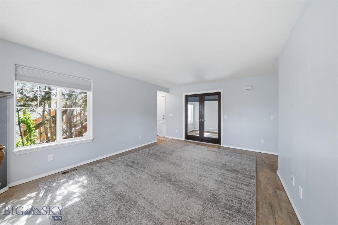 Laurel Glen - Residential