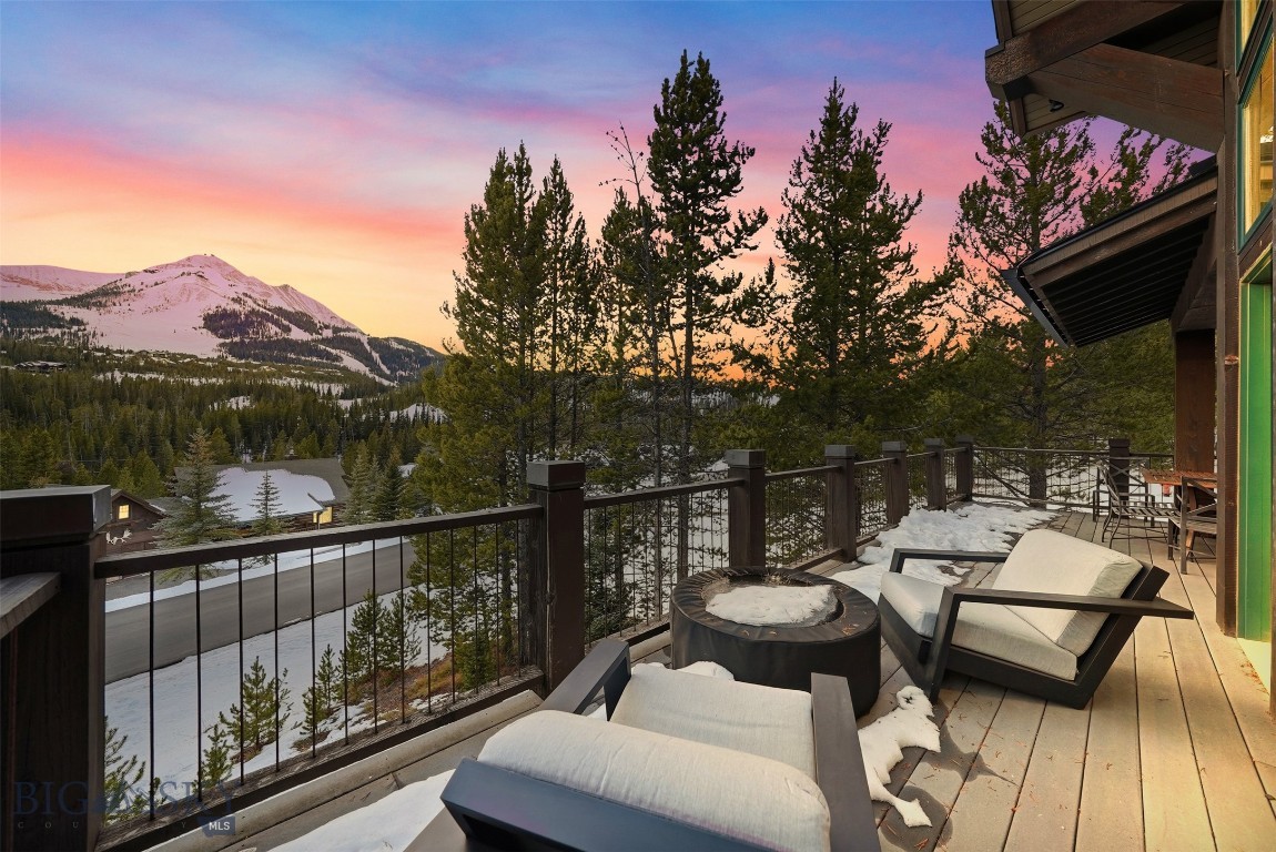Pinnacle Condo - Residential