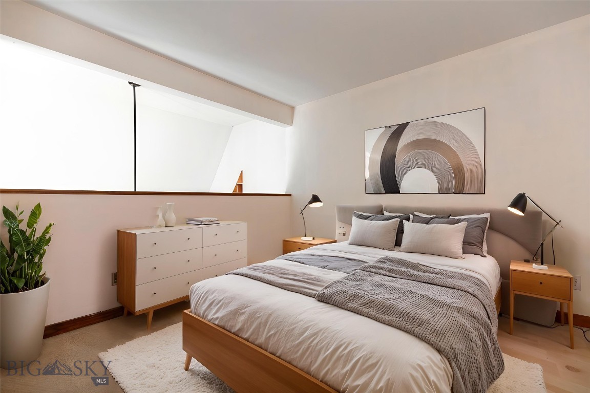 Woodhenge Condo - Residential