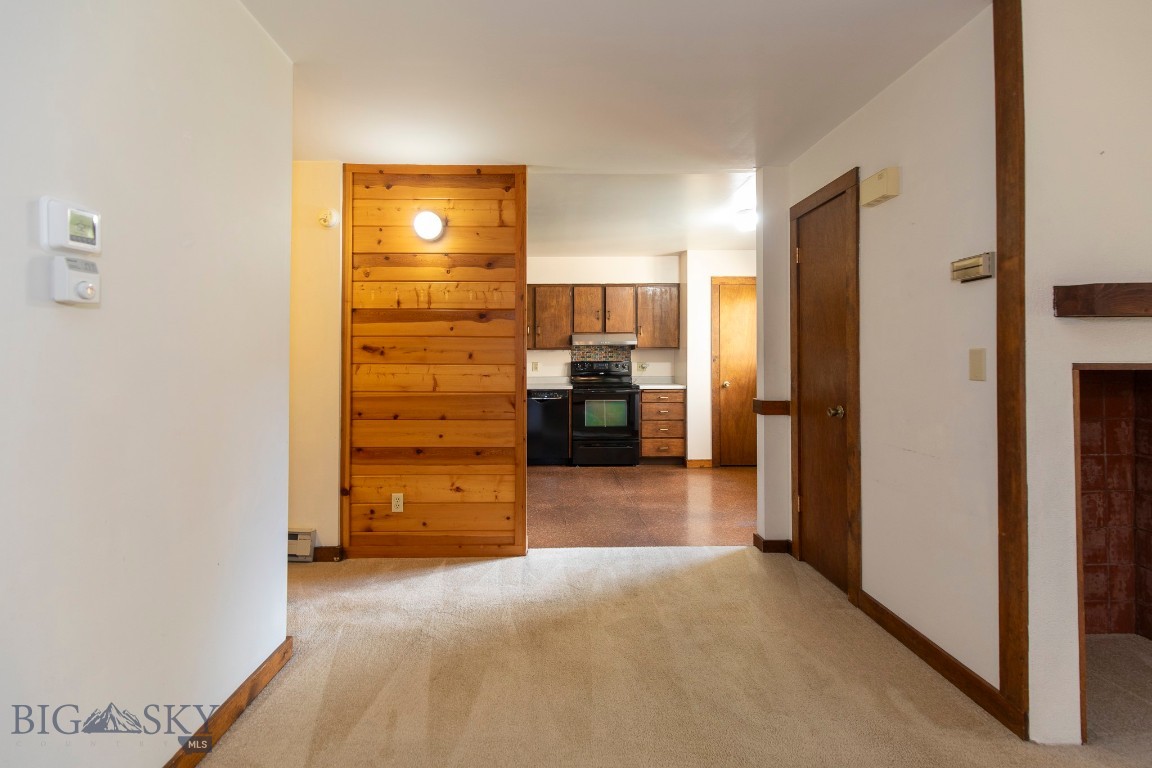 Woodhenge Condo - Residential