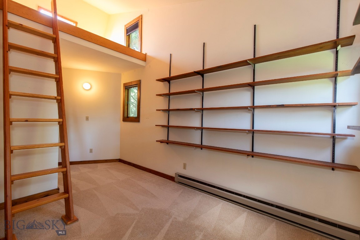 Woodhenge Condo - Residential