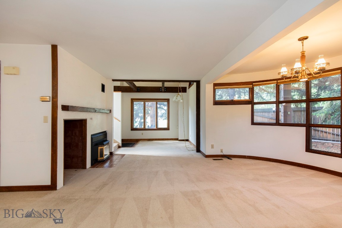 Woodhenge Condo - Residential