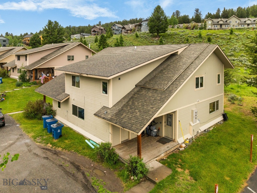 Grey Wolf Condo - Residential