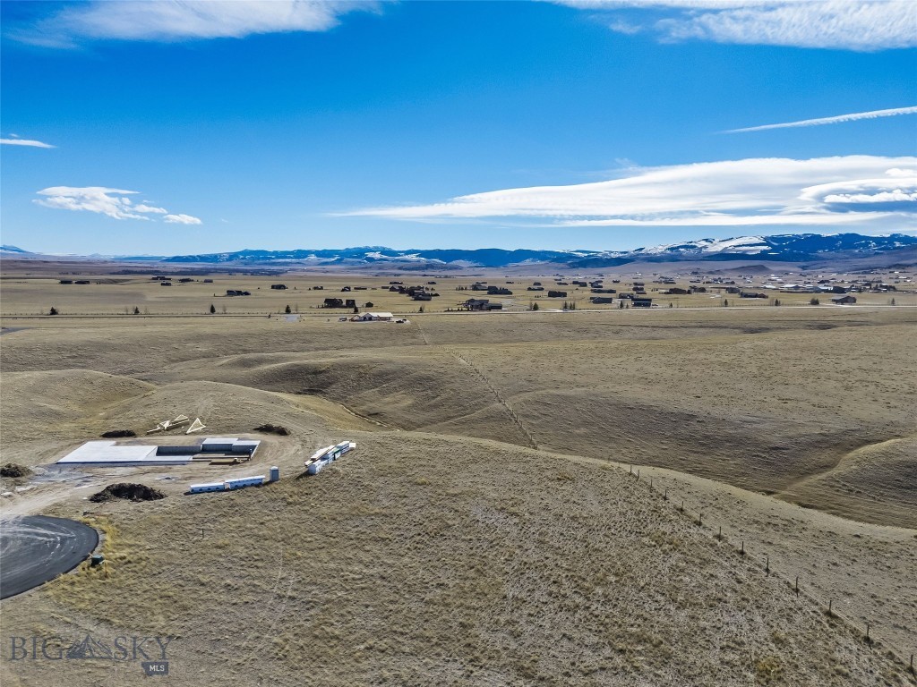 Shadow Ridge - Land