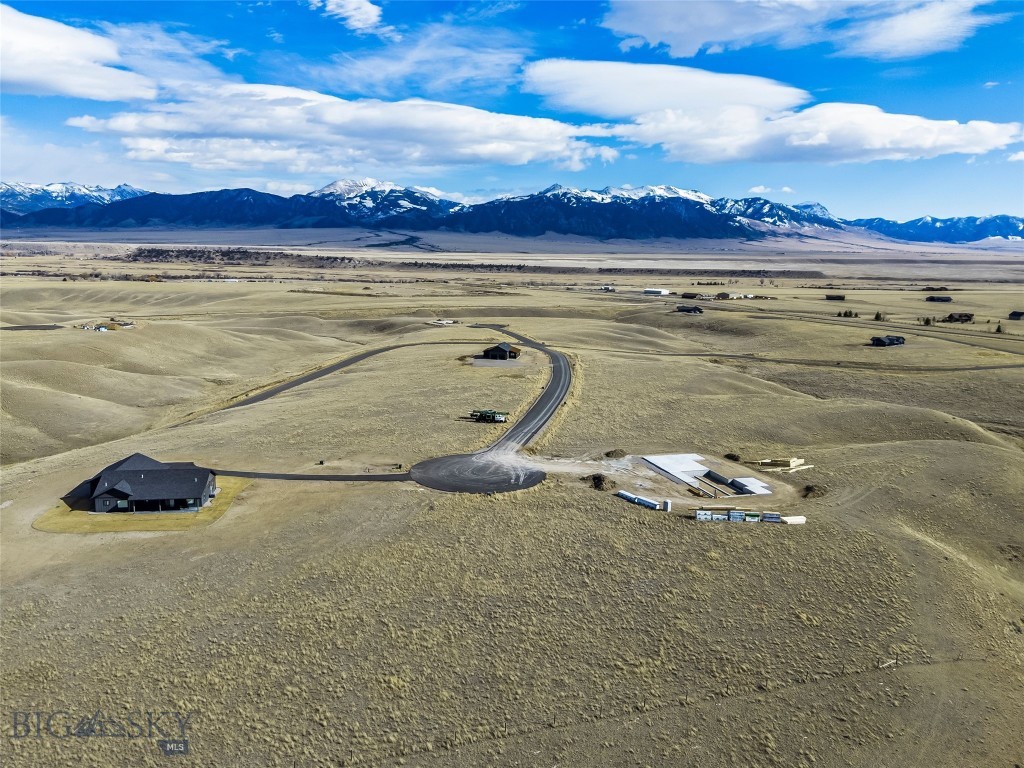 Shadow Ridge - Land