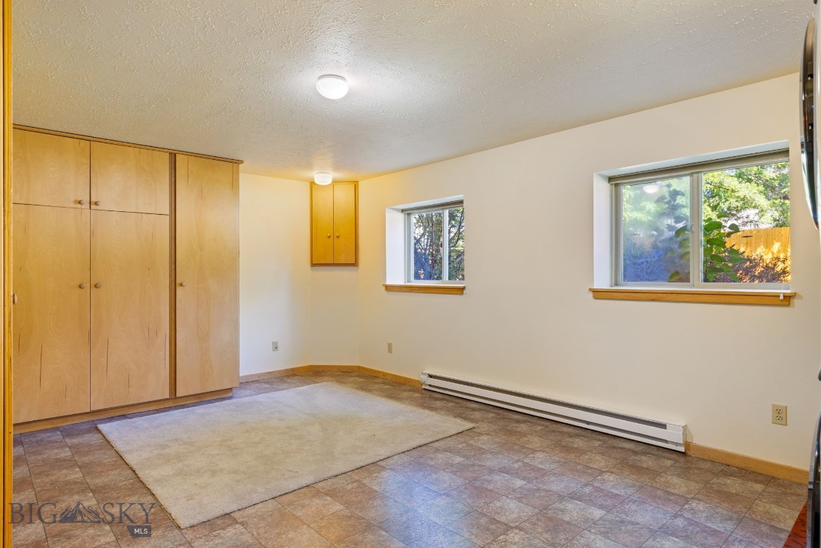 Valley Unit - Residential