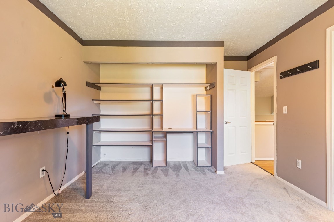 Valley Unit - Residential