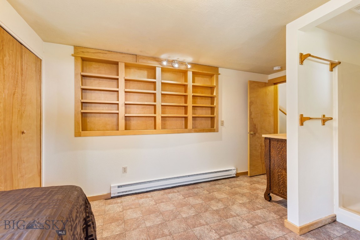 Valley Unit - Residential