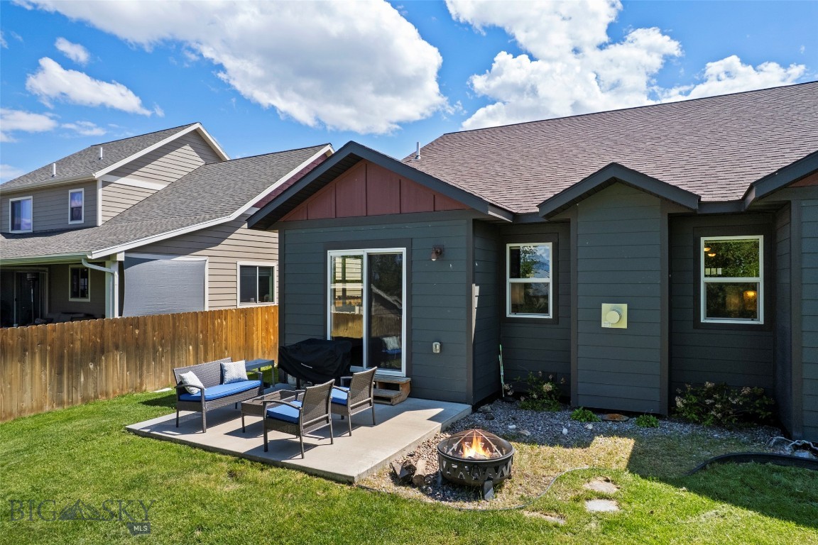 Falcon Hollow - Residential