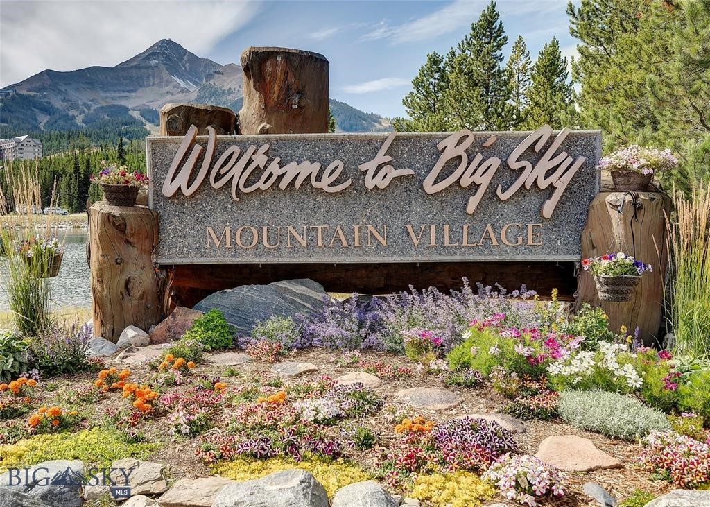 Great ground floor location with southern exposure and facing open space.  Beautifully remodeled and fully furnished.  New washer/dryer combo.  Ideally situated, on shuttle route, and just a short walk to Mountain Village or new Gondola lift.