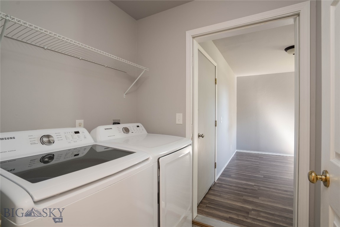 River Rock and Royal Village - Residential