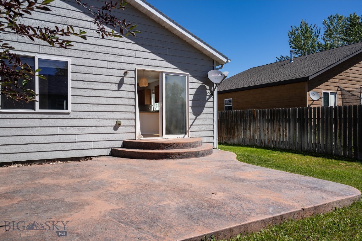 River Rock and Royal Village - Residential