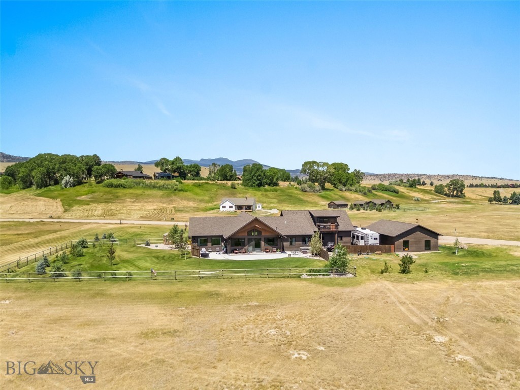 Sky View in Ennis - Residential
