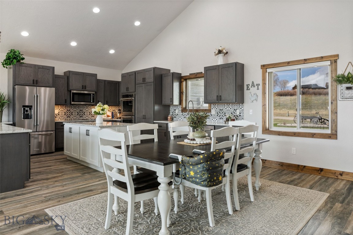 Sky View in Ennis - Residential
