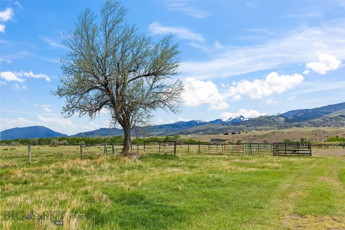 Emigrant Meadows - Residential