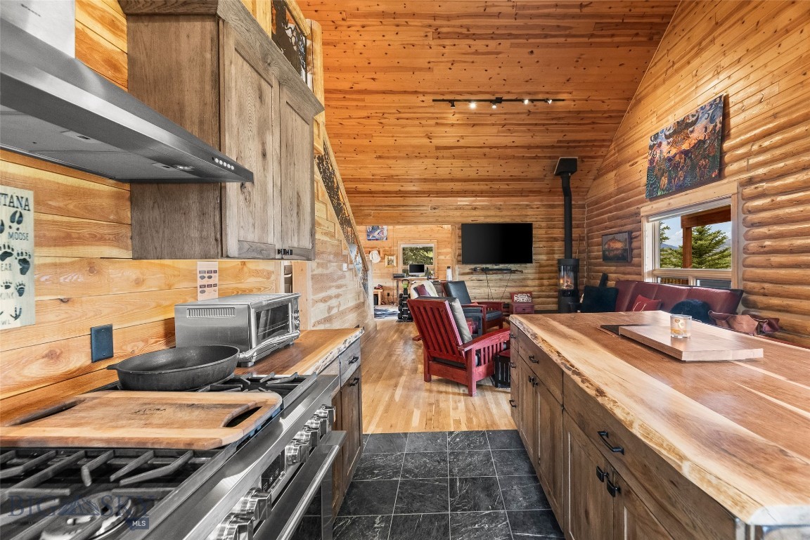 Emigrant Meadows - Residential